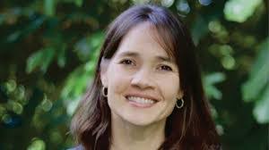 Liz Yee's Instagram, Twitter & Facebook