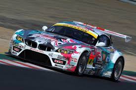 Supergt Gt300 2011 Hatsunemiku Goodsmile Bmw Z4 4 Gsr Studie With Team Ukyo Sports Car Bmw Z4 Bmw