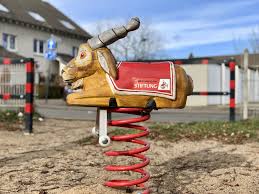 Von girokonto und finanzierung über geldanlage bis versicherungen: Grundstuck Zum Verkauf Bruhler Landstrasse 495 50997 Koln Meschenich Mapio Net