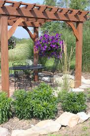 The Farm And Garden In Pictures August Edition Old World Garden Farms Pergolas De Madera Patio Y Jardin Jardines