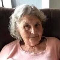 Ruthie Bonner's Instagram, Twitter & Facebook