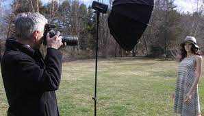 How To Overcome Harsh Sunlight By Shooting Outdoor Portraits With Flash Outdoor Portraits Digital Photography Lighting Digital Photography Tutorials