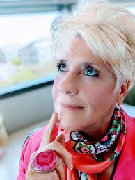 Linda Riser (Sanicola)