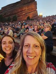 Happy Daughter's day love you!! Julialoofeuer Sarah Loomer & Brooke West!!