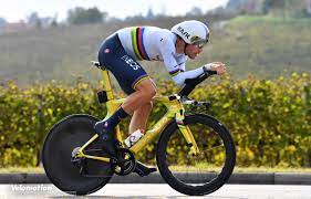 Egan bernal crowned champion as filippo ganna tops final time trial ganna takes a fifth giro tt win despite bike change as teammate bernal seals his second grand tour title. Giro D Italia 21 Vorschau Ganna Ist Klar Aber Wer Gewinnt Rosa