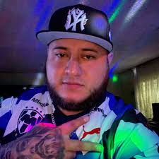 GANA 4 LLANTAS PIRELLI CON ÁGUILA AZTECA Sólo tienes que: a) Mencionar a un  amigo en los comentarios b) Compartir esta publicación en modo público con  el hashtag #PirelliSoloEnAguilaAzteca c) Tomar una