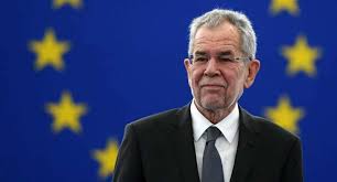 Offizieller account des österreichischen bundespräsidenten alexander van der bellen. Austrian President Alexander Van Der Bellen Says Europe Must Not Dance To Trumps Tune Urdupoint