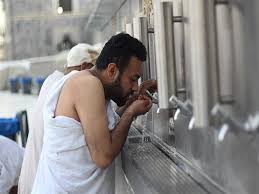 كيف تحدى الملك فيصل العالم لإثبات صلاحية ماء زمزم مصراوى
