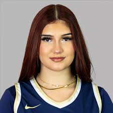 Alida Torres's Instagram, Twitter & Facebook