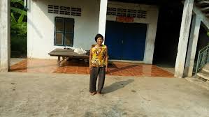 700 x 1126 jpeg 160 кб. 16 Year Old Cambodian Girl Hanged Herself This Morning