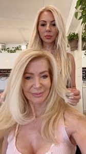 My hairdresser and friend @di_spy can work magic with her blow waves. ,  Happy Valentine’s Day everyone❤️xo