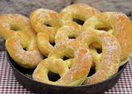 Susse Brezeln Zu St Martin Rezept Rezepte Krups Prep Cook Brezel Rezept