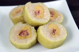 Since 2011 Helen Has Shared Her Vietnamese Home Cooking Video Recipes On Youtube Helping Viewers Sticky Rice Cakes Vietnamese Recipes Sticky Rice Cake Recipe
