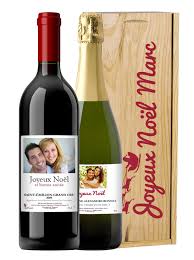 Le site mabouteille.fr est un site de personnalisation de bouteilles de vin (rouge, blanc et rosé), de spiritueux, de champagne personnalisé, de bière, d'huile, de jus de fruits, d'eau minérale et même de. Idee Cadeau Pour Noel Ma Bouteille Personnalisee Avec Mabouteille Fr Les Gourmandises D Elo