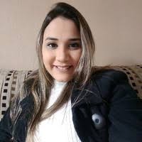 90+ perfiles de «Emily Muniz»