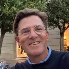 𝗛𝗘𝗟𝗪𝗜𝗚 𝗜𝗡 𝗕𝗘𝗪𝗘𝗚𝗜𝗡𝗚! Sally vd Vin, Erik Slootmaekers en Roy  Ramaekers liepen afgelopen week de halve marathon in Eindhoven (21.1km).  Roy was de snelste en deed er 1 uur 52 minuten… |