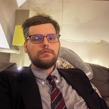 Travis Bash's Instagram, Twitter & Facebook