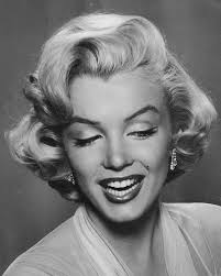 MM at the Beverly Carlton Hotel, 1953. Ph by Fink Smith.