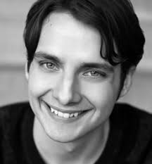 11-7 Wal Annie_LIVE.indd