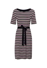 Das jerseykleid ist ein echter allrounder. Jerseykleid Gestreift Mit Gurtel