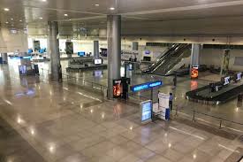 Dự án sân bay quốc tế long thành là một dự án xây dựng một sân bay tại huyện long thành, tỉnh đồng nai ở miền nam việt nam, cách thành phố hồ chí minh khoảng 40 km về hướng đông bắc. San Bay Tan SÆ¡n Nháº¥t á»Ÿ Ä'au Va Thong Tin Chi Tiáº¿t Cáº­p Nháº­t 2021