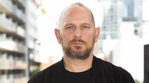 Robin Krizan's Instagram, Twitter & Facebook