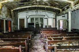 Inside Creepy Abandoned Funeral Home With Rotting Chapel Open Coffin And Hearse In 2020 Abandoned Building Images Funeral Home