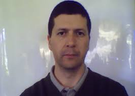 1 atualmente comanda o santos. Arnaldo Diniz Vieira Ufpel