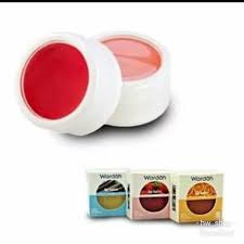 Penggunaan pelembab bibir juga tak kalah pentingnya menjaga bibir sehat dan melindungi bibir dari sinar matahari. Wardah Lipbalm Original Wardah Original Pelembab Bibir Wardah Original Shopee Indonesia