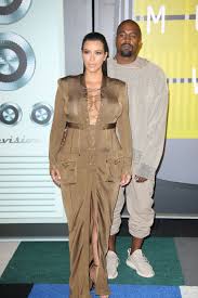 How Do You Make Kanye West Smile The Weeknd Did It Kanye West Kanye Vma Performance Can someone assure me it's prosthetics on.