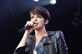 84 results for nena 99 luftballons. Nena Vermogen Gagen Der Deutschen Sangerin 2021