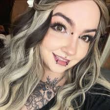 I love this group and so glad I found it. But something that has really  caught my attention is quantum immortality. Was just wondering how and if  the Mandela effect ties into