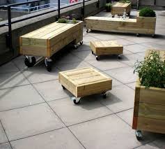 This excellent and easy garden storage bench is made by tracy. 70 Garden Furniture Ideas Garden Furniture Pallet Garden Furniture Diy Garden Furniture
