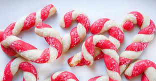 I have a few potlucks coming up, and my friends are all very excited to know what i'm bringing to the party! 60 Christmas Themed Food Ideas For Office Potluck Parties Forkly