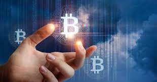 Cryptocurrencies are the hottest topic of 2021, especially with the ups and downs of bitcoin and the arrival of new players like dogecoin, and it seems that apple does not want to be left behind. Ark Invest Ceo Says Bitcoin Is A Much Bigger Idea Than Apple Or Amazon As Crypto Gains More Recognition Blockchain News