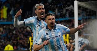 Racing visita a Argentinos Jrs. en busca de la recuperación - Imagen principal del artículo