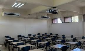 Instala Gobierno de SLP 350 aires acondicionados en escuelas