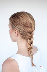 Take the top strand and cross it. Hairstyles For Wet Hair 3 Simple Braid Tutorials You Can Wear In Wet Hair Hair Romance