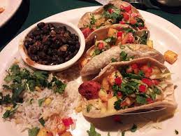 This is part of our comprehensive database of 40,000 foods including foods from hundreds of popular restaurants and thousands of brands. Uncle Julio S Updated Covid 19 Hours Services 346 Photos 476 Reviews Mexican 5301 Camp Bowie Blvd Arlington Heights Fort Worth Tx Restaurant Reviews Phone Number Menu Yelp