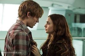 Love Rosie Publicity Still Of Lily Collins Sam Claflin In 2020 Love Rosie Movie Alex And Rosie Sam Claflin