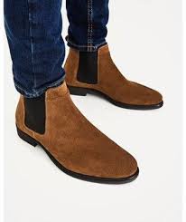 Chelsea, biker and hiking boot silhouettes are among the trend focuses for flat ankle boots this season, with chunky track soles and metallic hardware. Zara Man Leather Chelsea Boots Beige Price From Konga In Nigeria Yaoota