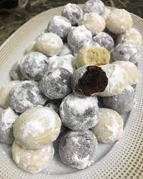 kakaolu ve sade kurabiye 250gr margarin 1su bardagi pudra sekeri 1adet yumurta yarim cay bardagi sivi yag 1paket vanilya 1cay kasig food breakfast cheese