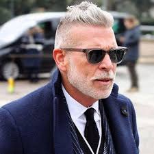 This hairstyle gives some texture to the hair while keeping it intact. 40 Men Hairstyles For Gray Silver Hair Men Hairstyles World