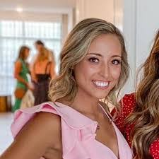 Alaina Ryan's Instagram, Twitter & Facebook