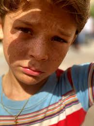 Supersex: il piccolo pescarese Marco Fiore interpreta Rocco Siffredi nella  serie tv Netflix