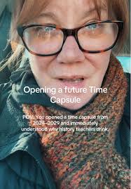 No bending, no back pain—just clean, weed-free satisfaction. #Grandpa...