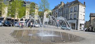 In medieval times, the town was the seat of the lords of mayenne. Centre Ville Du Futur Ville De Mayenne