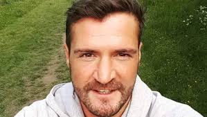 Darryl Cann's Instagram, Twitter & Facebook