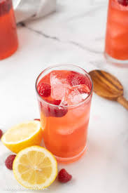 Add the lemon juice, remaining 5 ½ cups (1.3 l) water, and cooled sugar mixture to the pitcher. Homemade Raspberry Lemonade Recipe Midgetmomma