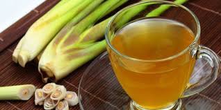 Banyak sekali manfaat yang ditemukan pada tanaman serai ini. Cara Membuat Wedang Serai Jeruk Nipis Yang Berkhasiat Untuk Kesehatan Dan Kecantikan Merdeka Com